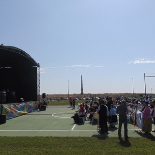 Imagem da Campo de jogos acolhe oitava edio do Festival de Danas e Cantares