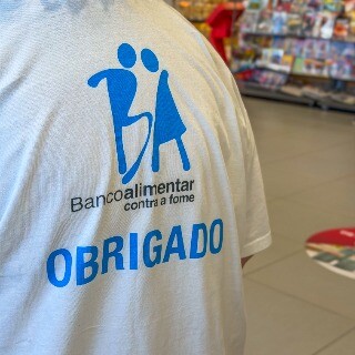 Imagem da ALADI e volunt�rios unem esfor�os na campanha do Banco Alimentar