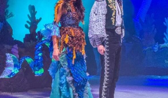 Utentes assistem ao espet�culo 