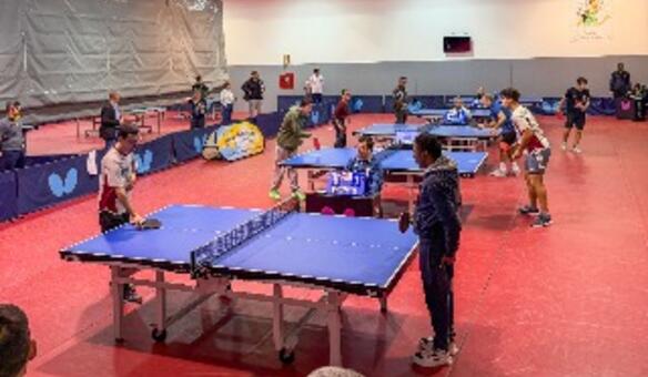 Utentes participam em torneio de t�nis de mesa em Gaia