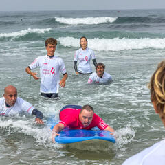 Galeria - Imagem 5 da Utentes participam em iniciativa de Surf Adaptado em Le�a da Palmeira