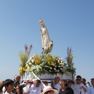 Imagem da Utentes divertem-se no regresso da festa em Honra a Nossa Senhora de Ftima