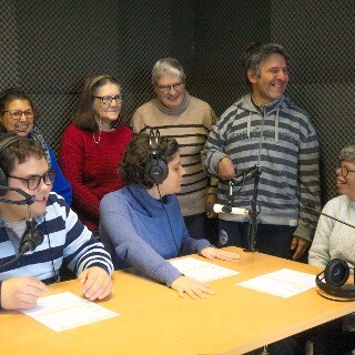 Imagem da Dia Mundial da R�dio com emiss�o em direto da 