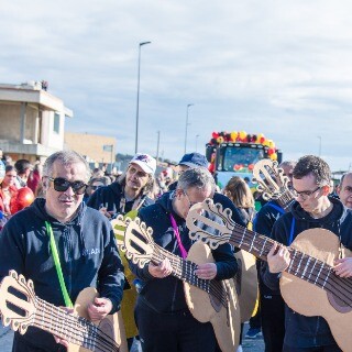 Imagem da Demos (ainda) mais msica ao Carnaval de Lavra