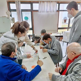 Imagem da Projeto Cuidar: Alunos do Colgio de Nossa Senhora do Rosrio desenvolvem atividades com os utentes